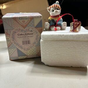 Calico Kitten “It’s the Thought that Counts” Cat Figurine